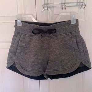 Lululemon gray sweatpants shorts, est size 4/6